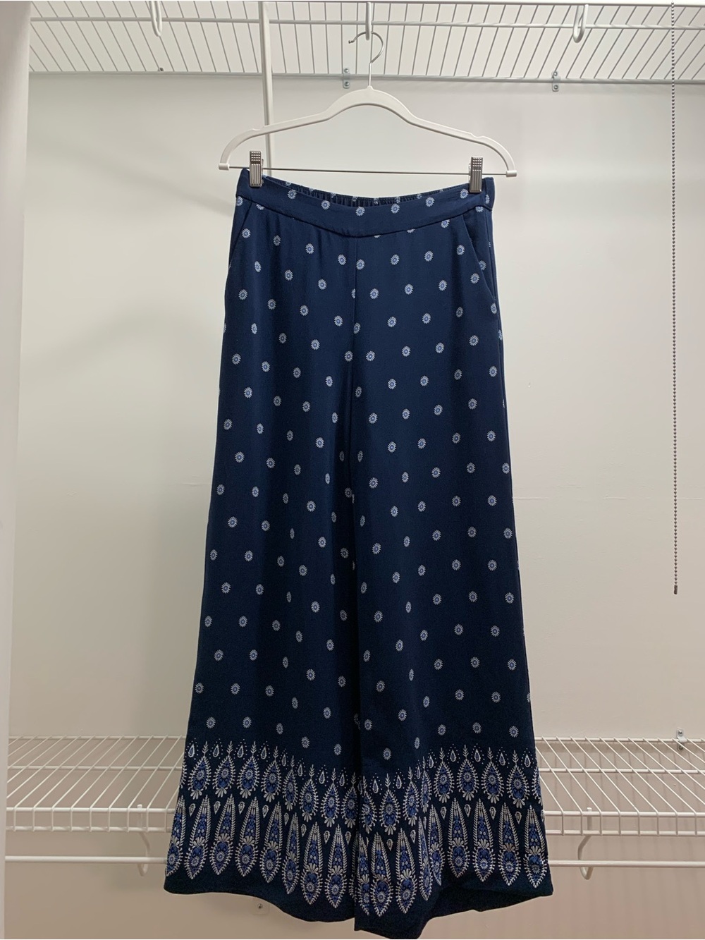 LOFT Navy Wide Leg Pants with White Print